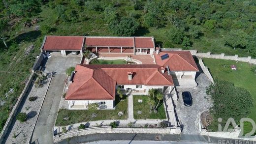 Luxury home in Arrabal, Leiria