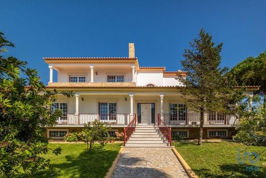 Luxus-Haus in Caldas da Rainha, Distrito de Leiria