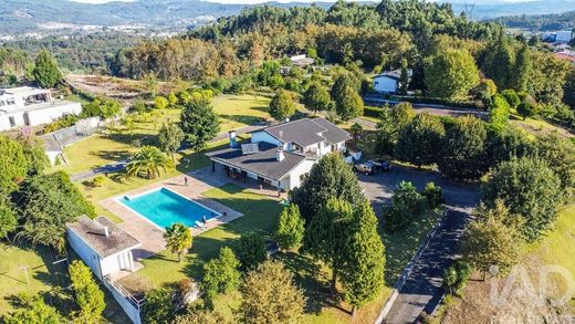 Luxe woning in Ponte, Guimarães