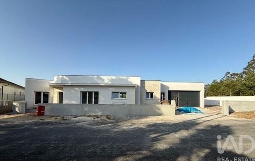 Casa de lujo en Casal Novo, Leiria