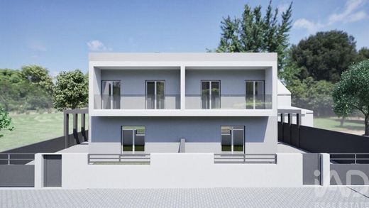 Luxus-Haus in Fernao Ferro, Seixal