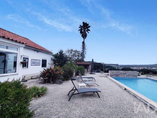 Casa di lusso a Cadaval, Lisbona