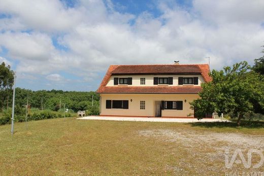 Luxe woning in Famalicão, Nazaré