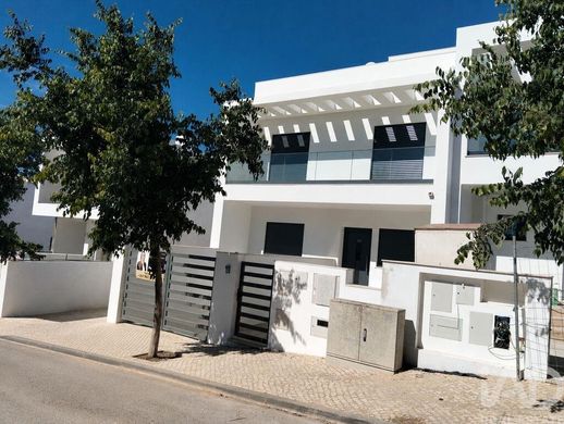 Luxus-Haus in Tavira, Distrito de Faro