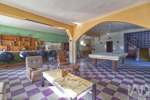 Luxury home in Moinhos, Leiria