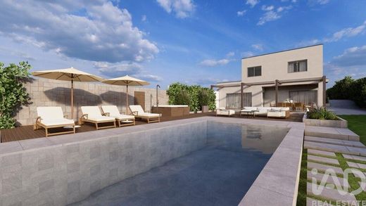 호화 저택 / 빌라노바드가이아
, Vila Nova de Gaia