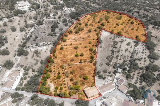 Land in Paderne, Albufeira Municipality