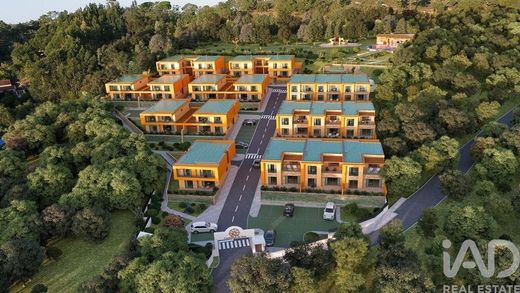 Lousa, Louresのアパートメント・コンプレックス