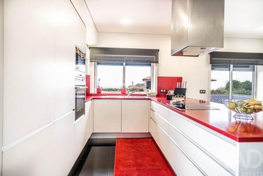 Luxe woning in Abação, Guimarães