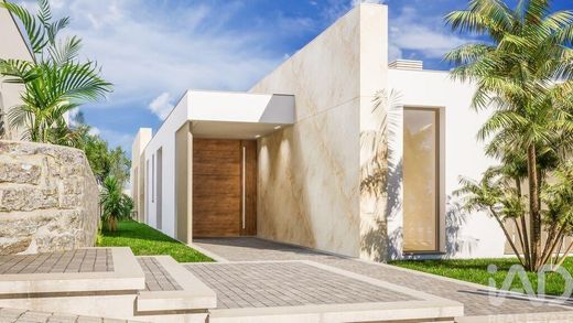 Maison de luxe à Calheta, Madère