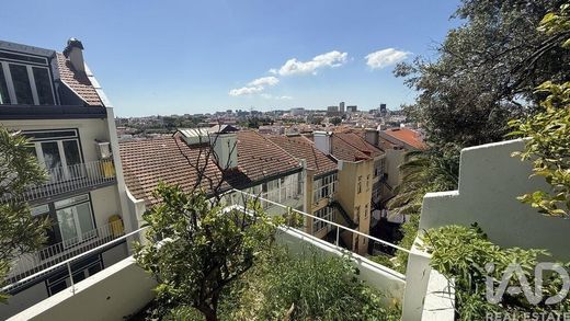 ﺷﻘﺔ ﻓﻲ لشبونة, Lisbon