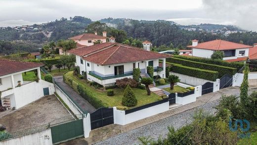 Luxus-Haus in Abação, Guimarães