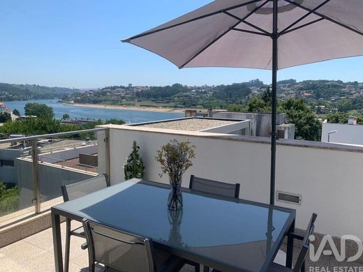 Valbom, Gondomarの高級住宅