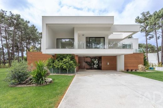 Casa de lujo en Charneca de Caparica, Almada