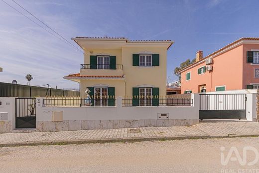 Casa de luxo - Palhais, Barreiro
