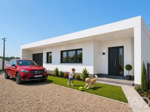 Luxury home in Caldas da Rainha, Distrito de Leiria