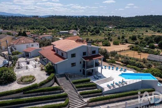 Secarias, Arganilの高級住宅