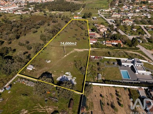 Land in Azeitão, Setúbal