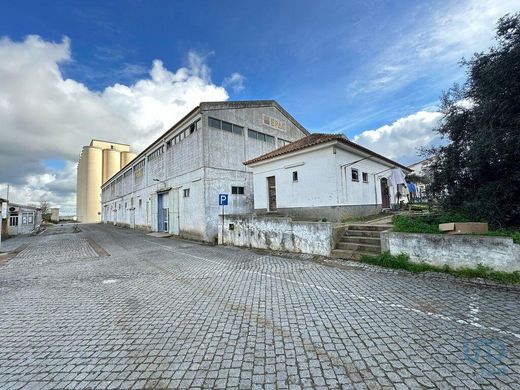 Edificio en Aljustrel, Beja