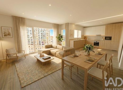 Apartment in Corroios, Seixal