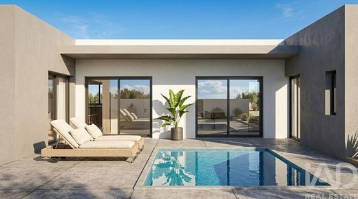 Luxury home in Santo António da Charneca, Barreiro