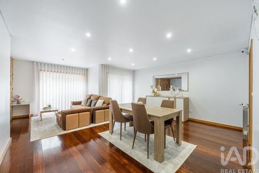 Luksusowy dom w Lobão, Santa Maria da Feira