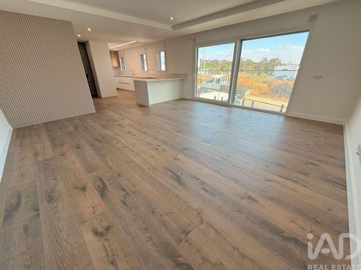 Apartamento - Almada, Setúbal