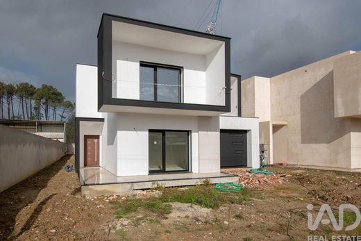 Luxury home in Cercal, Figueiró Dos Vinhos