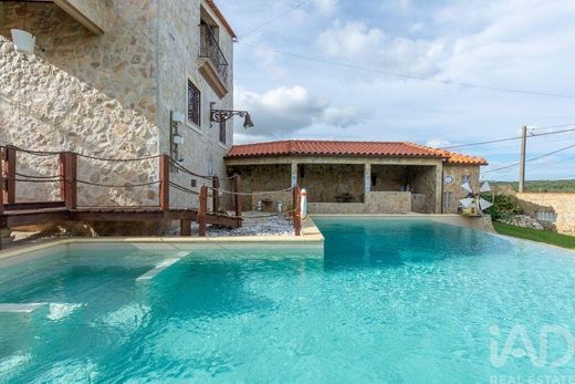 Maison de luxe à Cadaval e Pêro Moniz, Cadaval