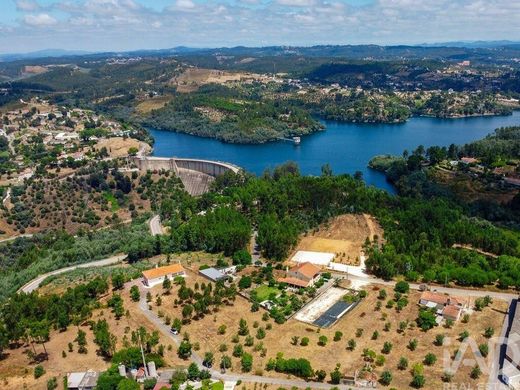 Luxe woning in Martinchel, Abrantes