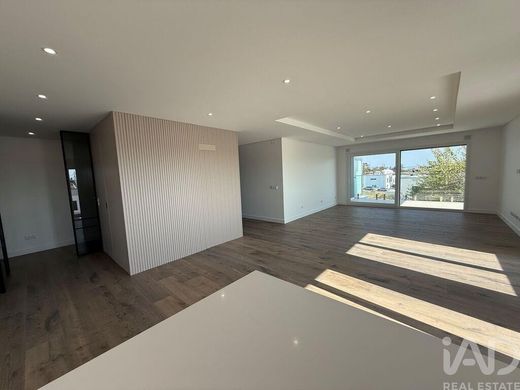 Apartamento - Almada, Setúbal