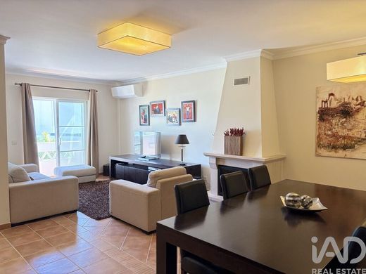 Luxury home in Ferragudo, Lagoa