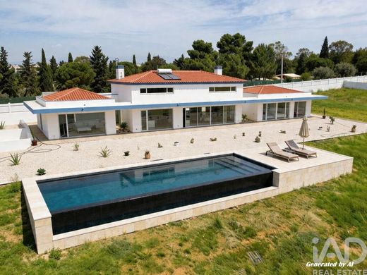 Luxury home in Ferragudo, Lagoa