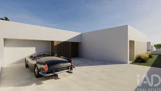 Luxury home in Serra Porto de Urso, Leiria