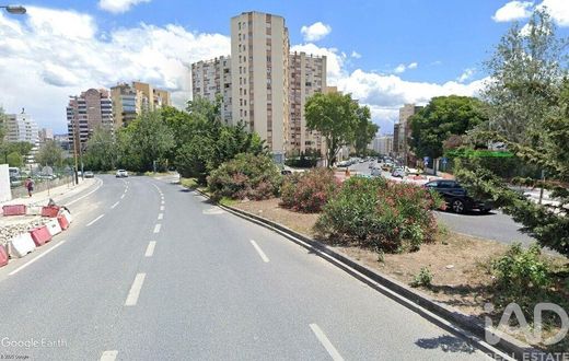 Bureau à Lisbonne, Lisbon
