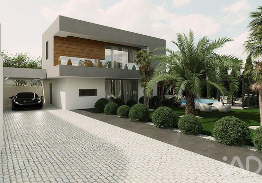 Casa di lusso a Usseira, Óbidos