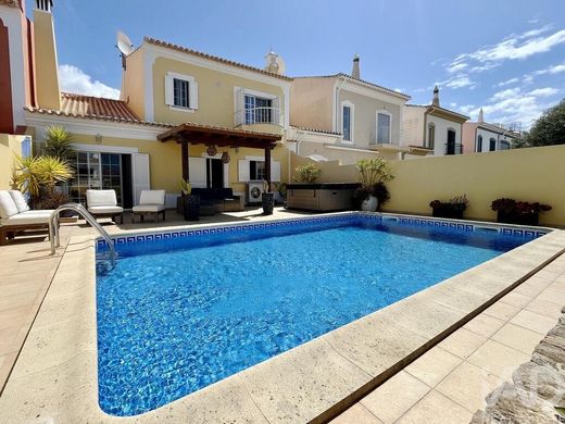 ‏בתי יוקרה ב  Luz, Lagos