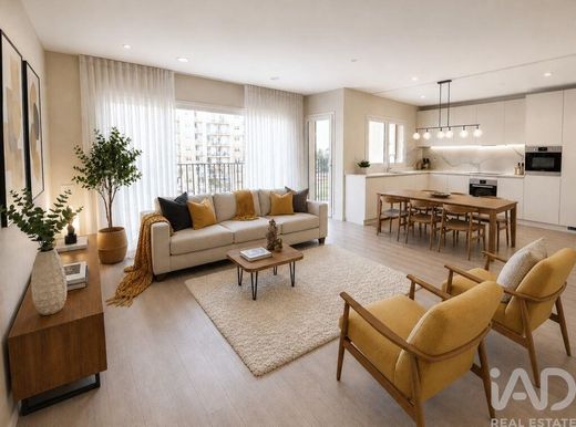 Apartment in Corroios, Seixal