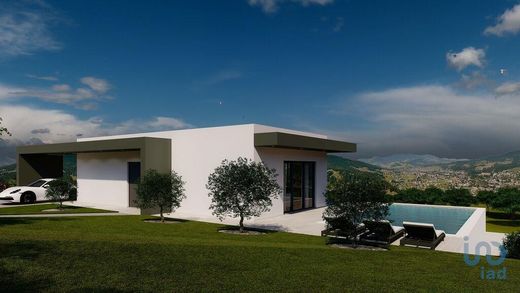 Luxury home in Andreus, Leiria