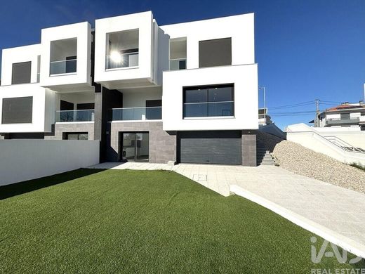 Casa de lujo en Corroios, Seixal