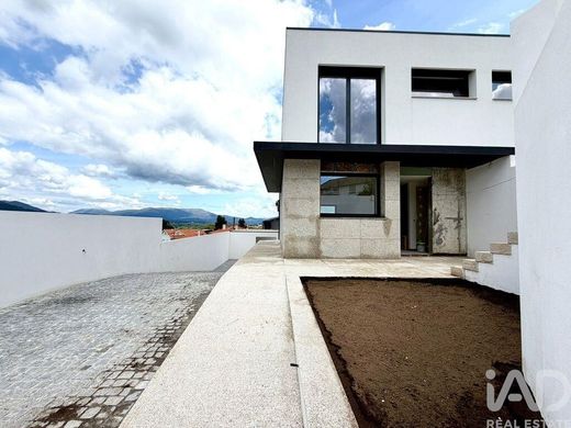 Luxury home in Vila Franca, Viana do Castelo