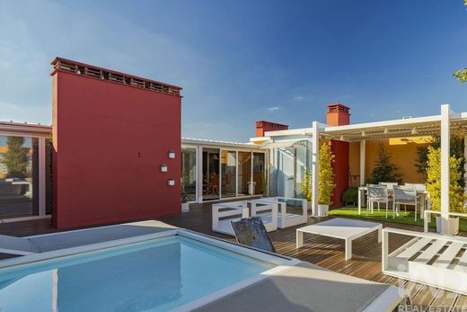 Apartment / Etagenwohnung in Setúbal, Distrito de Setúbal