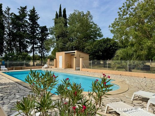 Maison de luxe à Uzès, Gard