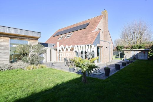 Luxury home in Erquinghem-Lys, North