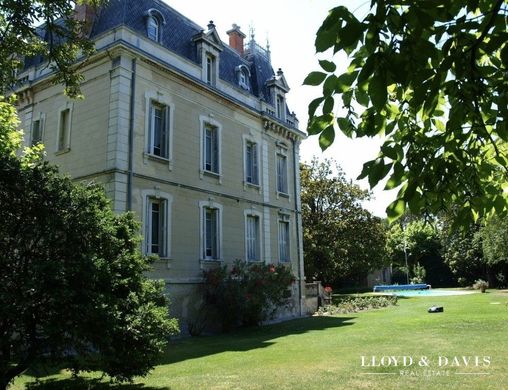 Luxe woning in Montélimar, Drôme