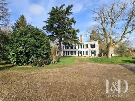 Luxury home in Bouray-sur-Juine, Essonne