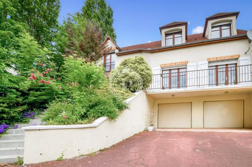 Luxury home in Saint-Leu-la-Forêt, Val d'Oise