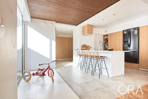 Luxury home in Châtelaillon-Plage, Charente-Maritime