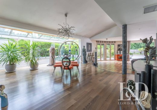 Casa de lujo en Mérignac, Gironda