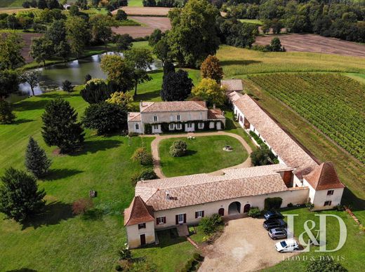 Maison de luxe à Jonzac, Charente-Maritime